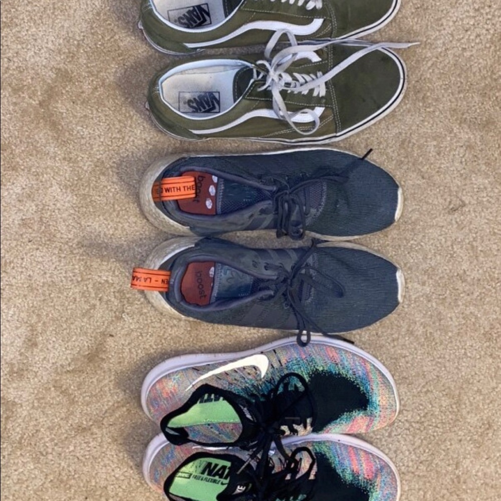 Shoes - Picture 2 of 4